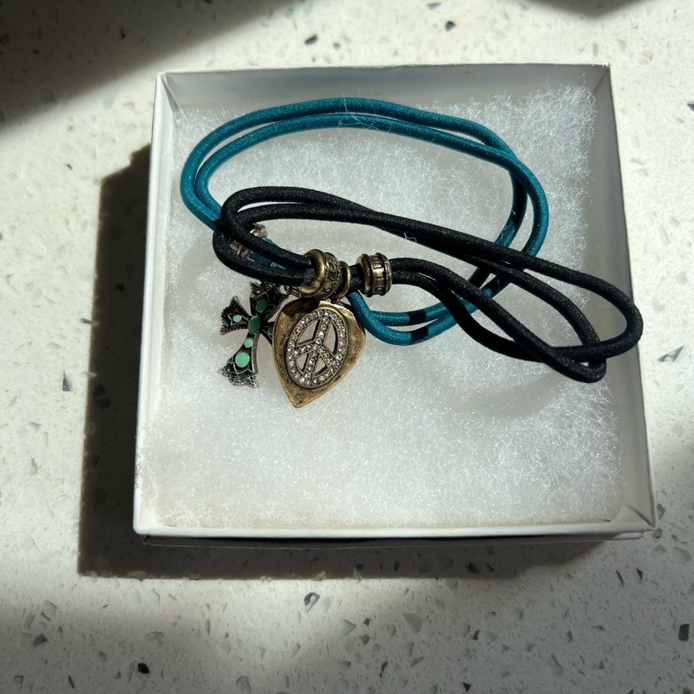 Lucky Brand: Peace Sign/Stone Cross Bracelet/Hair Tye Set - Black and Teal